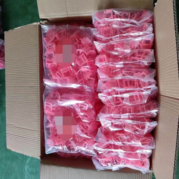 10 tile clips packing